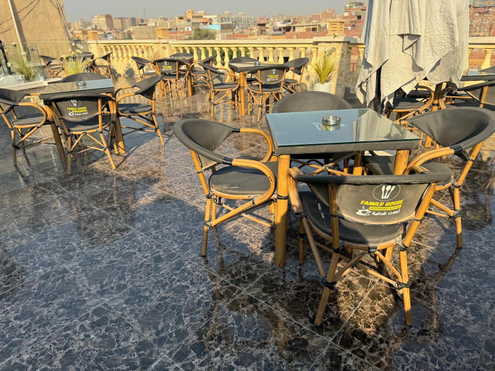 Hotel Pyramids And Sphinx View