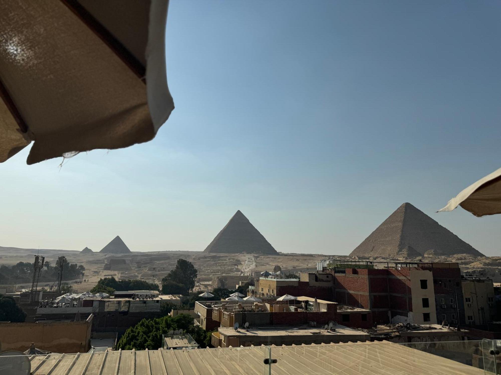 Pyramids And Sphinx View Hotel