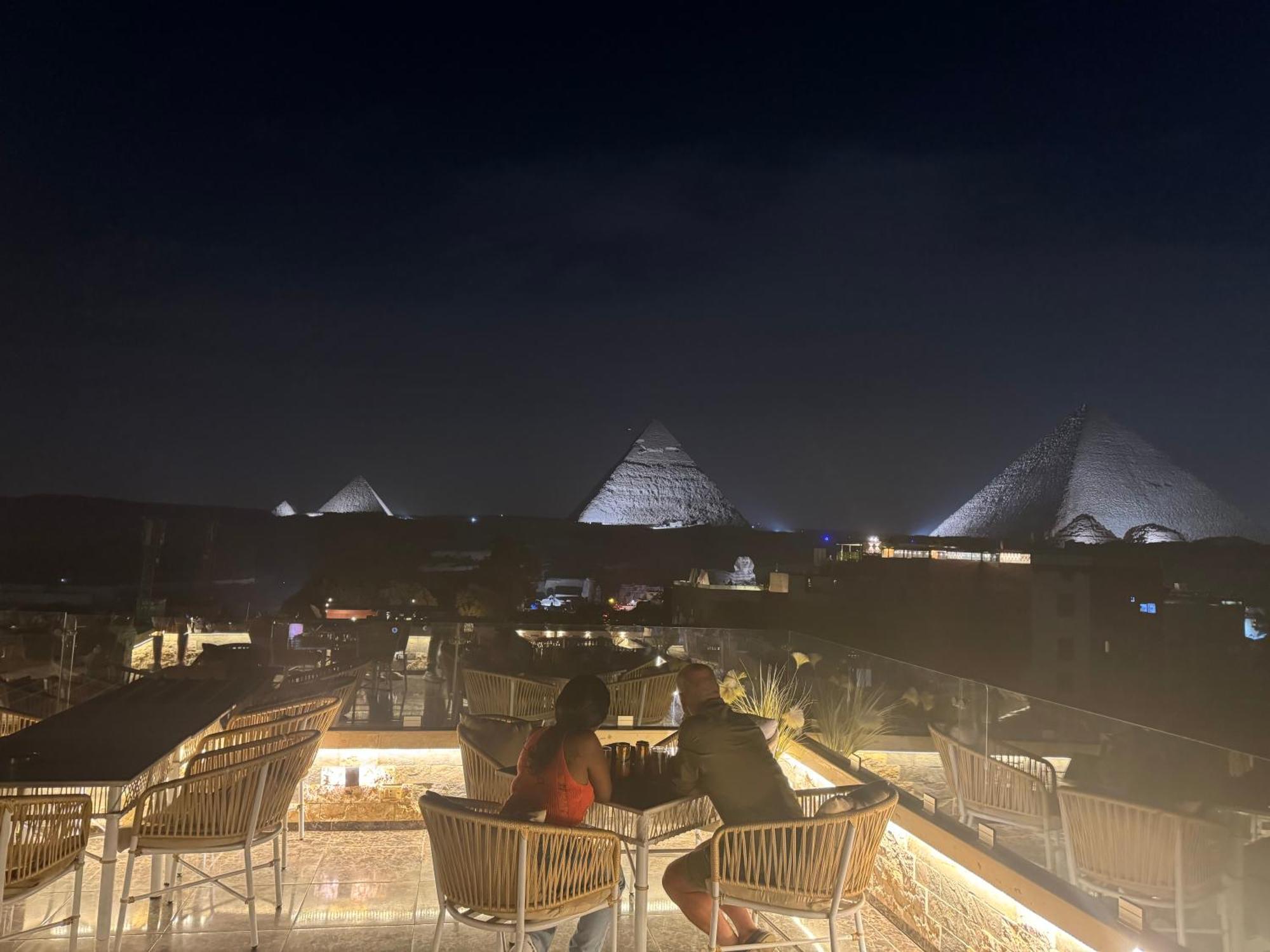 Hotel Pyramids And Sphinx View